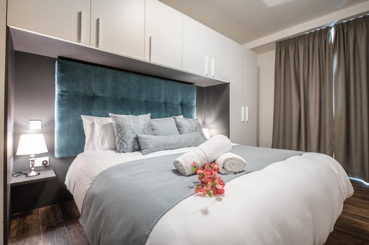 Electra Residence - Luxury Central Beachview Apartment Marsalforn Exterior photo